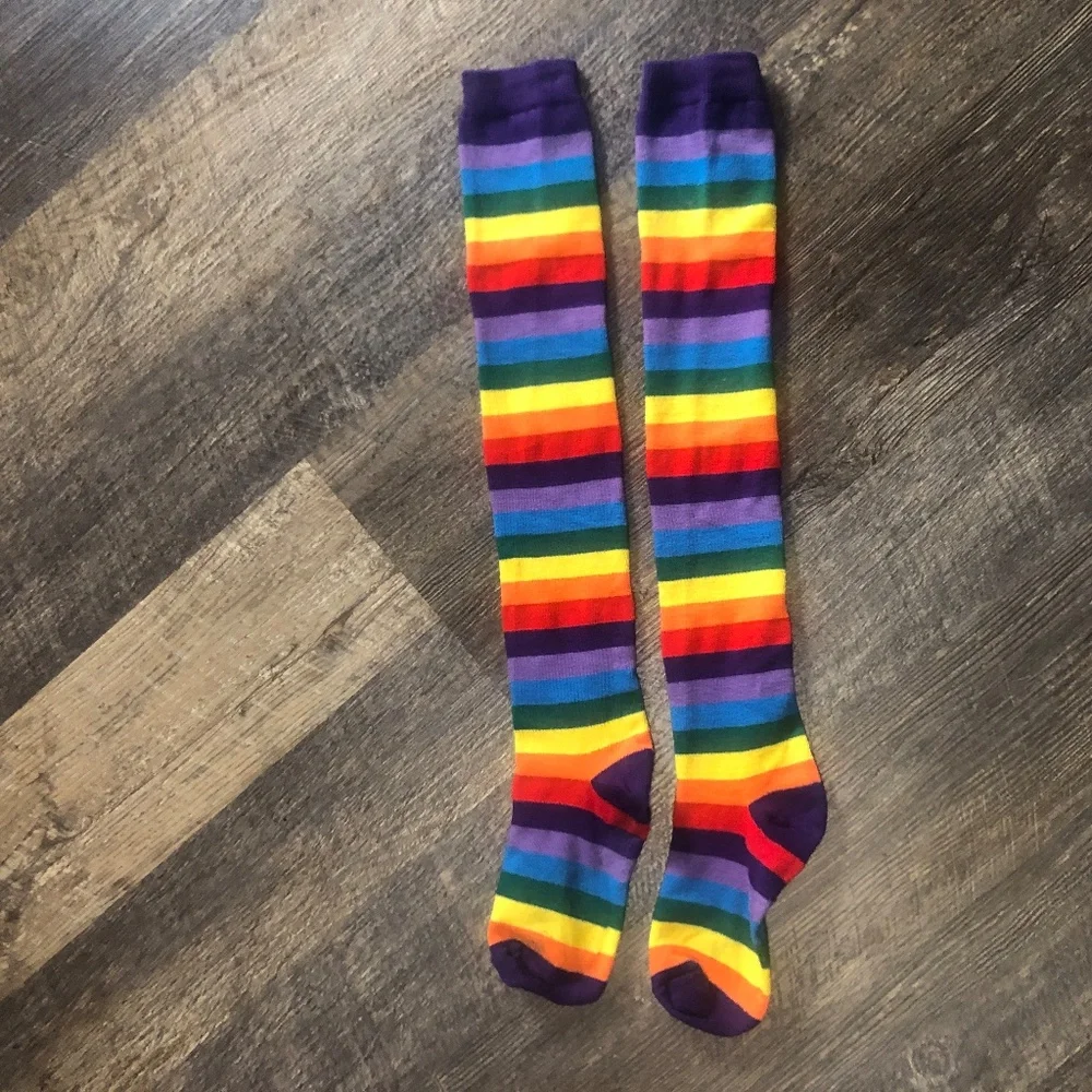 Colorful Rainbow Striped Long Knit Gloves and Socks Costume Accessories - Picture 8 of 12